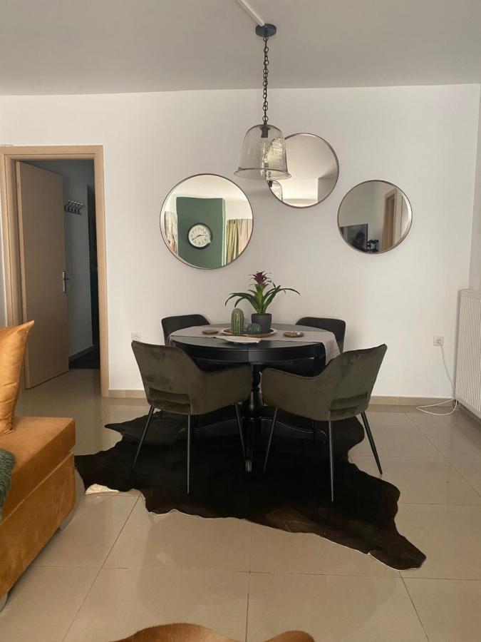 Little John Luxury Apartment Pireus Exteriér fotografie