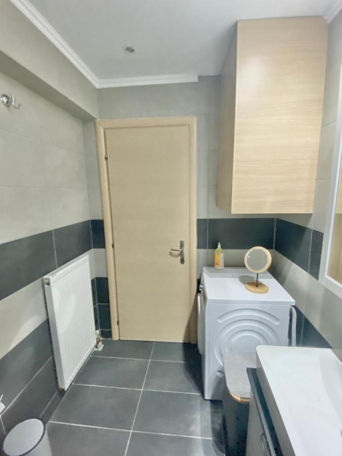 Little John Luxury Apartment Pireus Exteriér fotografie